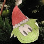 Club Penguin Puffle Celebrating Christmas